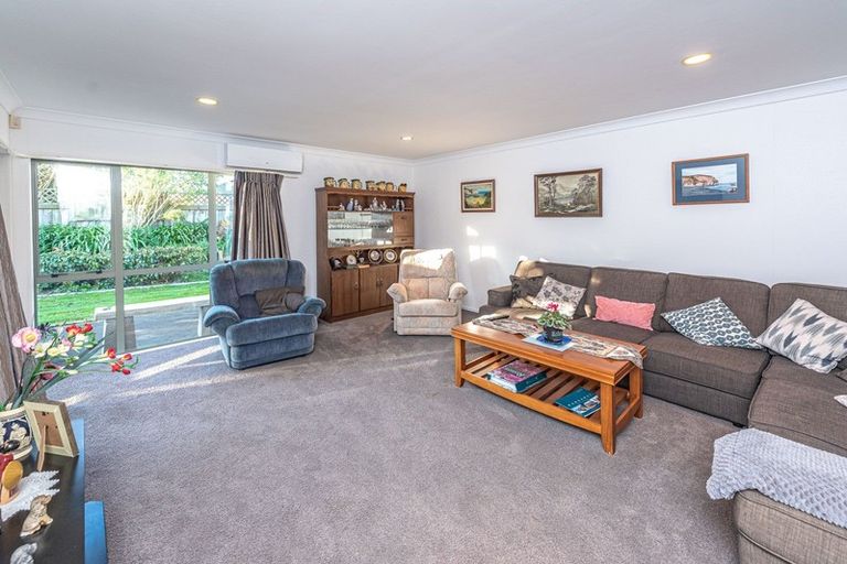 Photo of property in 6 Holdsworth Drive, Otamatea, Whanganui, 4500