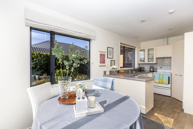 Photo of property in 52b Cutts Road, Russley, Christchurch, 8042