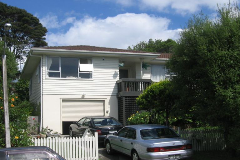 Photo of property in 42 Lemnos Place, Titirangi, Auckland, 0604