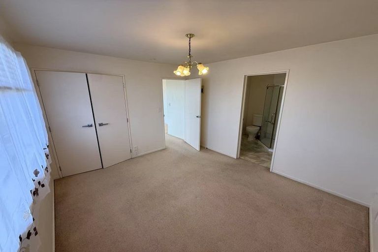 Photo of property in 3 Richards Avenue, Forrest Hill, Auckland, 0620