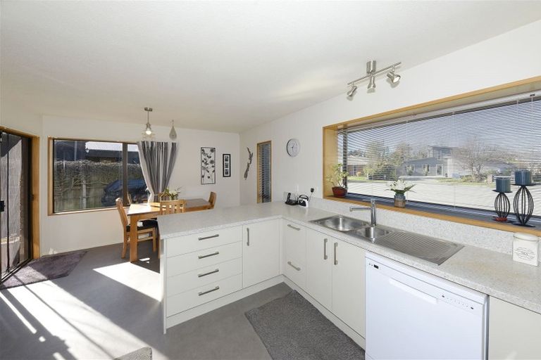 Photo of property in 8 Greenwood Close, Woodend, 7610