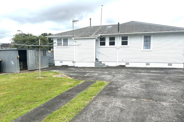 Photo of property in 1 Avon Terrace, Roslyn, Palmerston North, 4414