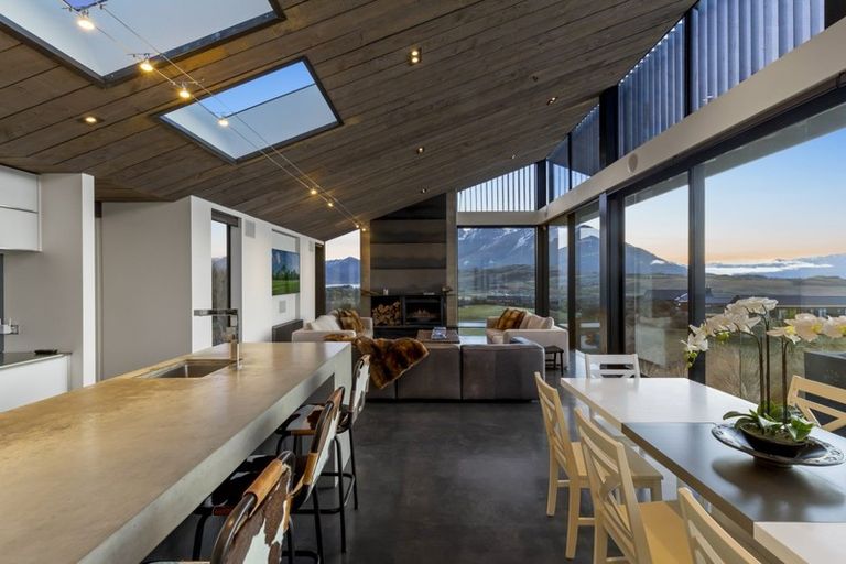 Photo of property in 52 Orford Drive, Jacks Point, Queenstown, 9371