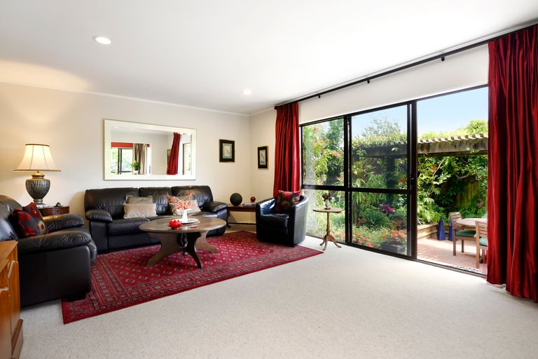 Photo of property in 21 Farnham Drive, Richmond, 7020