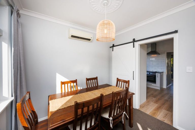 Photo of property in 14 Forbury Avenue, Takaro, Palmerston North, 4412