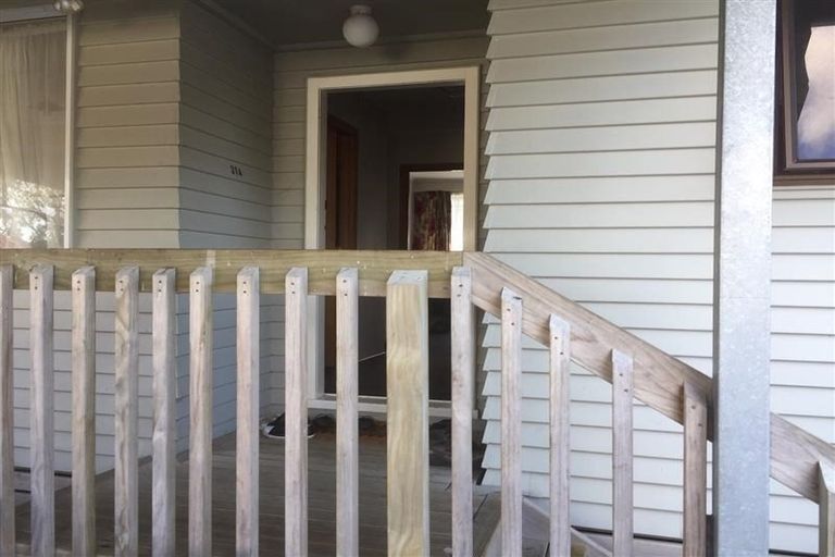 Photo of property in 31a Hinerau Street, Henderson, Auckland, 0612