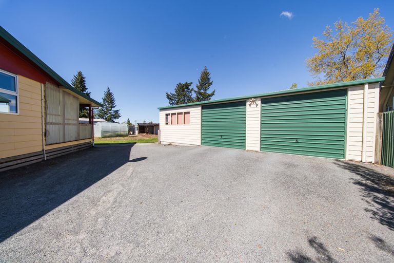 Photo of property in 11 Rata Road, Twizel, 7901