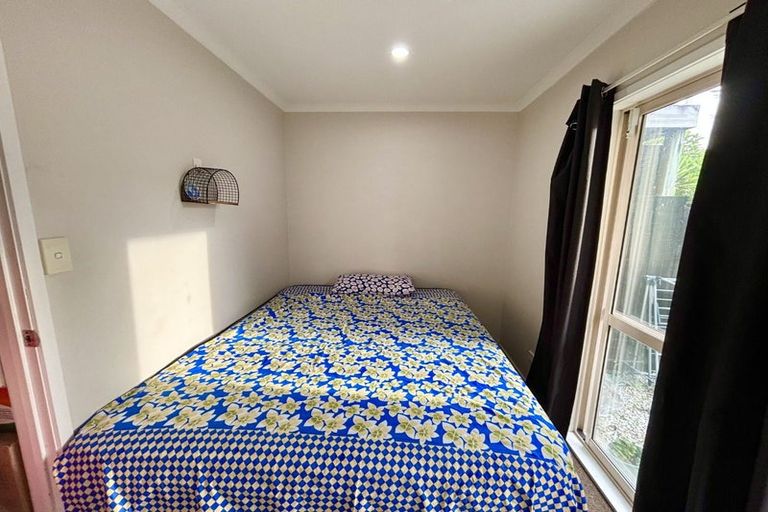 Photo of property in 5/49 Henderson Valley, Henderson, Auckland, 0612