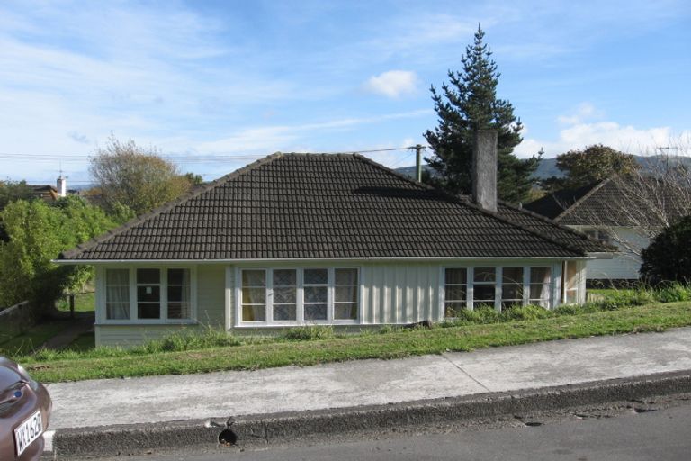 Photo of property in 54 Kowhai Street, Naenae, Lower Hutt, 5011