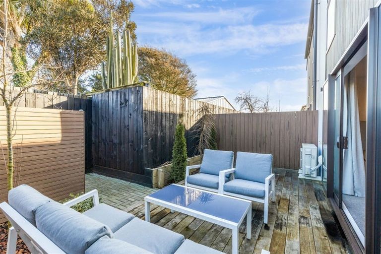 Photo of property in 6/9 Edgeware Road, St Albans, Christchurch, 8014