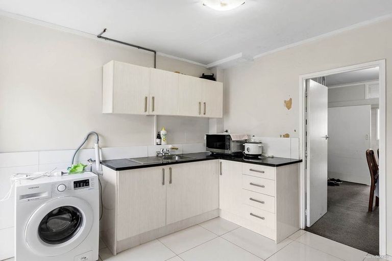 Photo of property in 72 Browns Road, Manurewa, Auckland, 2102