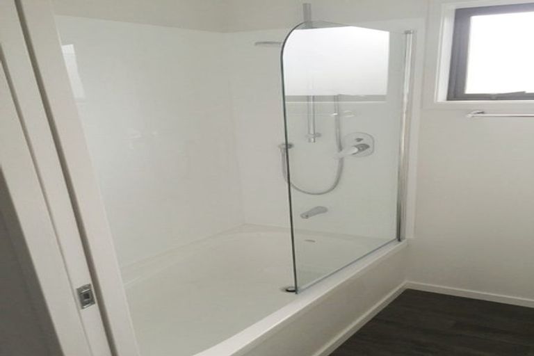 Photo of property in 45 Gallony Avenue, Massey, Auckland, 0614