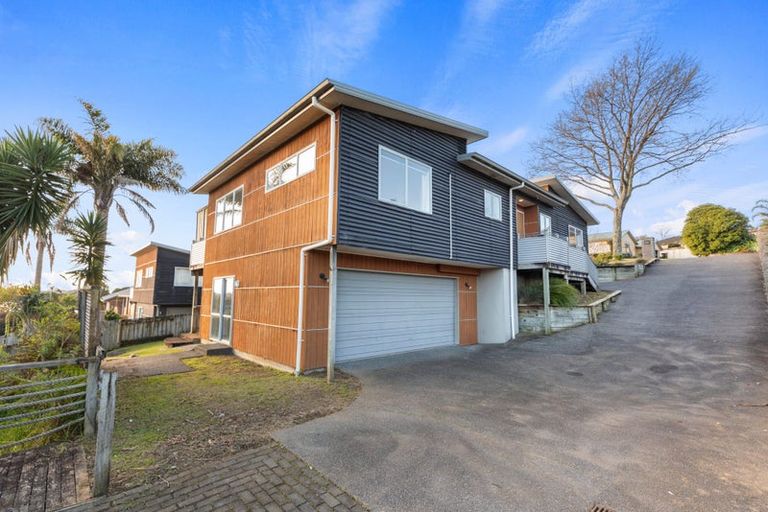 Photo of property in 15 Talbot Place, Welcome Bay, Tauranga, 3112