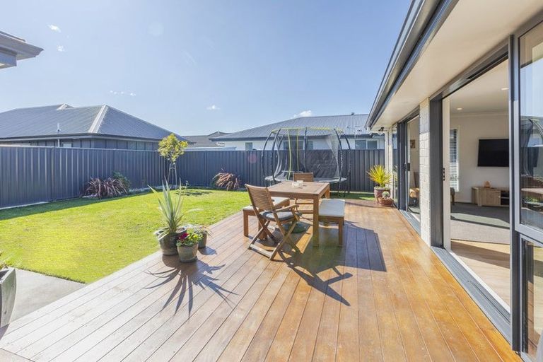 Photo of property in 8 Meech Way, Frimley, Hastings, 4120