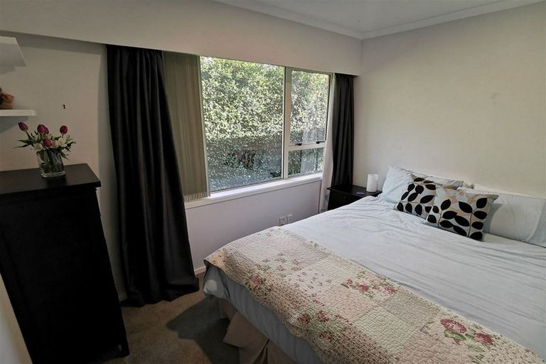 Photo of property in 22 Forest Glen, Orewa, 0931