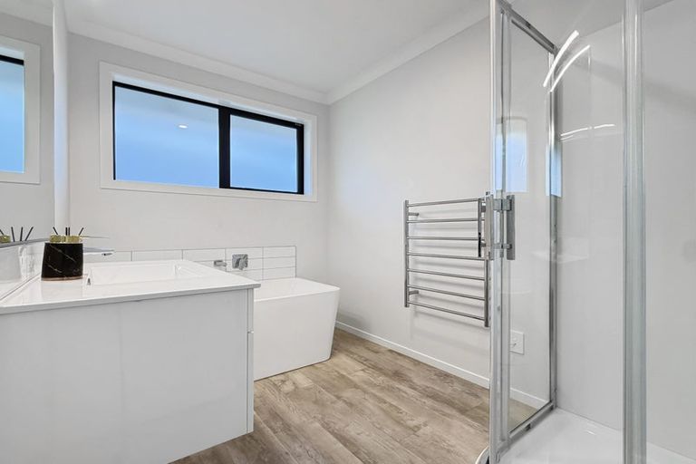 Photo of property in 79 Hinemoa Street, Levin, 5510