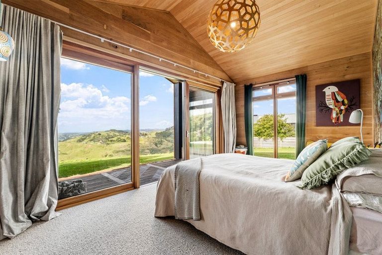 Photo of property in 328 Mainland Road, Kaipara Flats, Warkworth, 0984