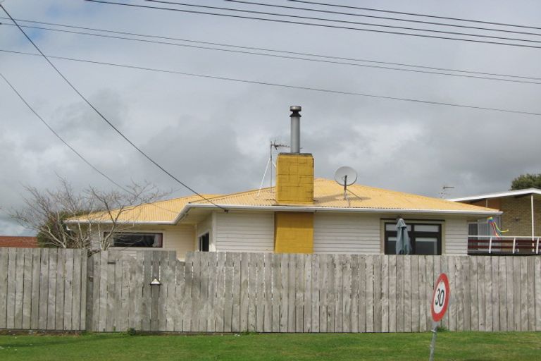 Photo of property in 9a Brookes Terrace, Waitara, 4320