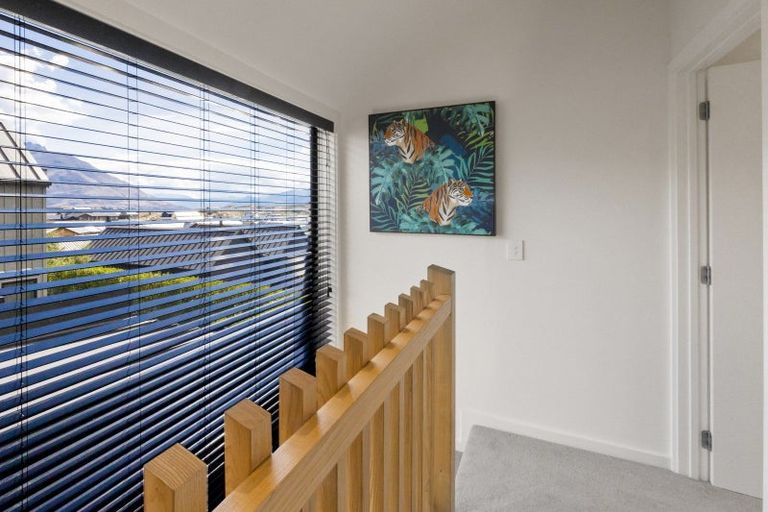 Photo of property in 6 Mckenzies Shute, Jacks Point, Queenstown, 9371