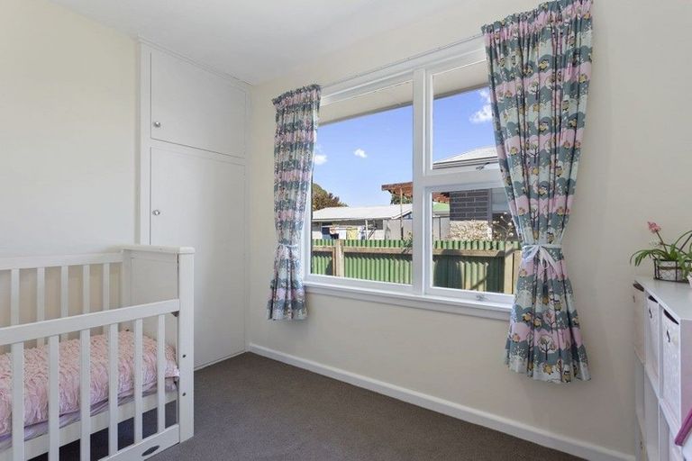 Photo of property in 13 Johns Road, Rangiora, 7400