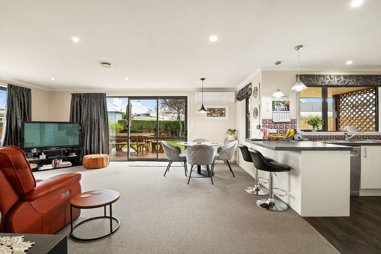 Photo of property in 4 Douglas Street, Saint Kilda, Dunedin, 9012