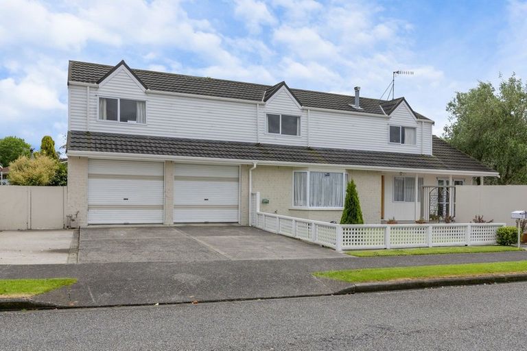 Photo of property in 5 Eden Street, Levin, 5510