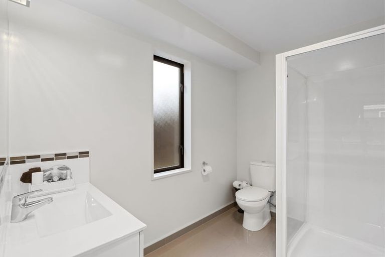 Photo of property in 18 Dunaverty Place, Broomfield, Christchurch, 8042