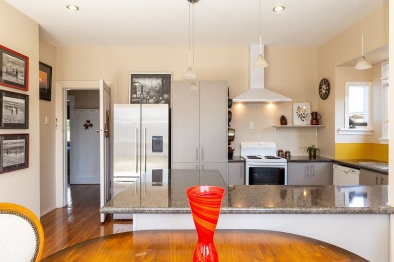 Photo of property in 39 Leitch Street, Somerfield, Christchurch, 8024