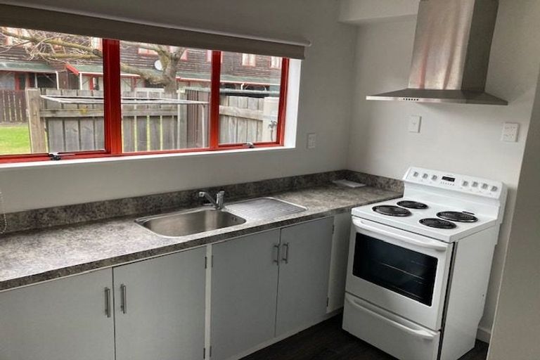 Photo of property in 621 Miller Street, Hastings, 4122