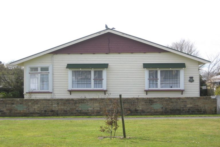 Photo of property in 4 Orlando Street, Stratford, 4332