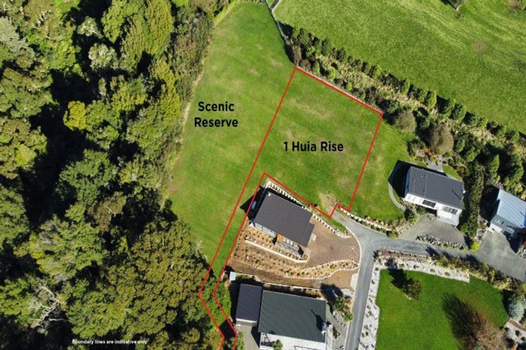 Photo of property in 1 Huia Rise, Ohakune, 4625