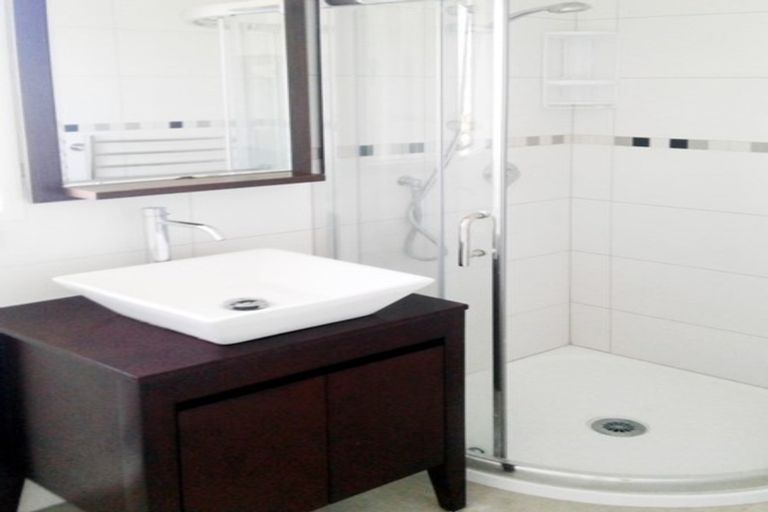 Photo of property in 169a Gray Avenue, Papatoetoe, Auckland, 2024