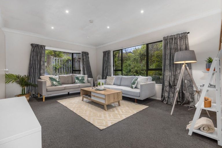 Photo of property in 8 Carvel Lane, Whitby, Porirua, 5024