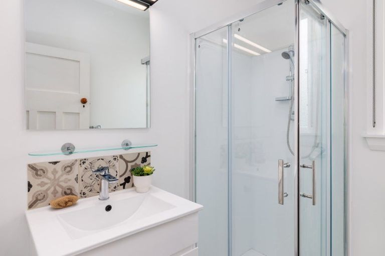 Photo of property in 134 Saint Martins Road, Saint Martins, Christchurch, 8022