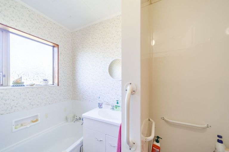 Photo of property in 22 Mount Herbert Road, Waipukurau, 4200