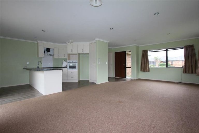 Photo of property in 32 Chesham Street, Rototuna North, Hamilton, 3210