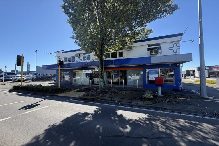 Photo of property in 1103 Heretaunga Street East, Parkvale, Hastings, 4122