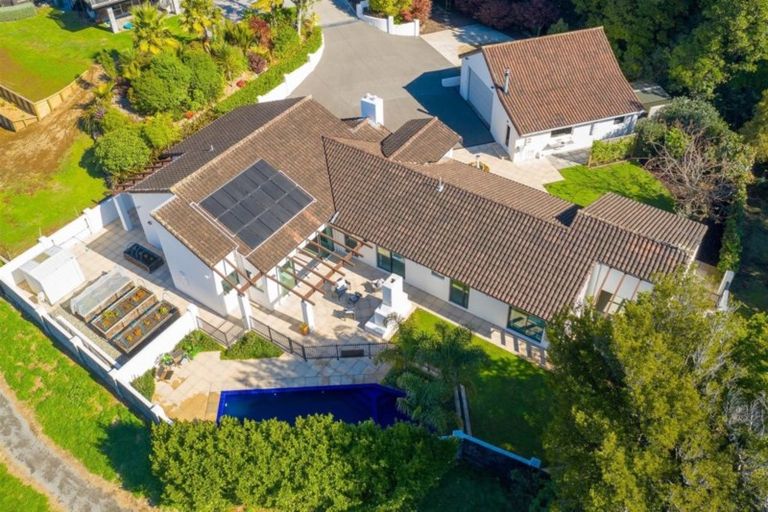 Photo of property in 186e Heta Road, Highlands Park, New Plymouth, 4312