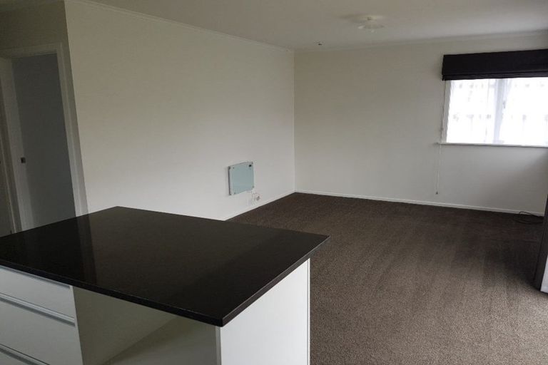 Photo of property in 1/174 Old Wairoa Road, Papakura, 2110