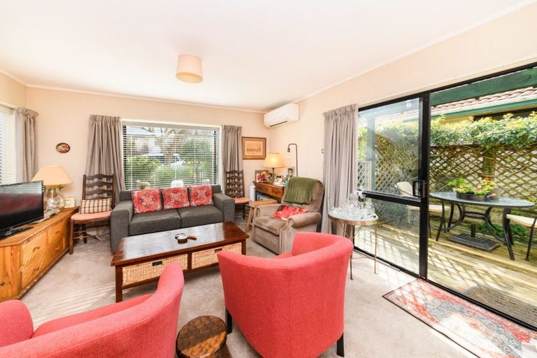 Photo of property in 1/90 Florence Avenue, Palmerston North, 4414