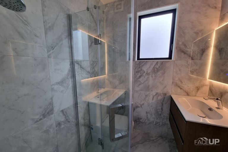 Photo of property in 26 Hea Road, Hobsonville, Auckland, 0616