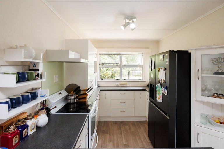 Photo of property in 45 Sutherland Crescent, Westbrook, Palmerston North, 4412
