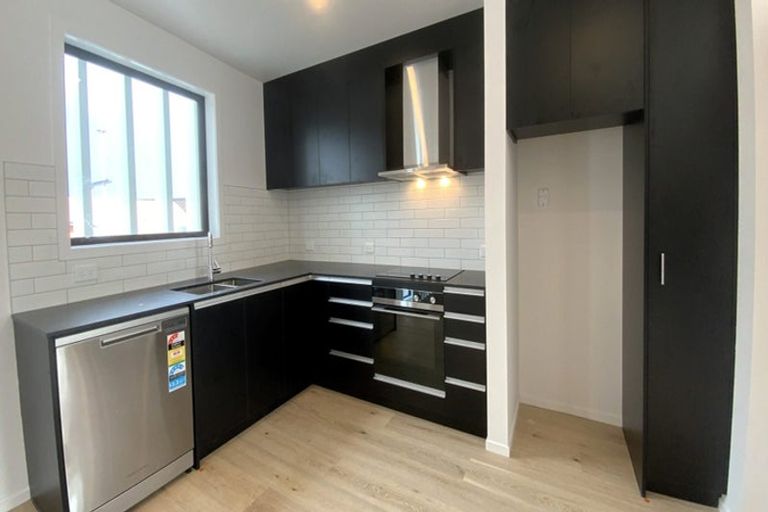 Photo of property in 23 Kamahi Place, Paraparaumu, 5032