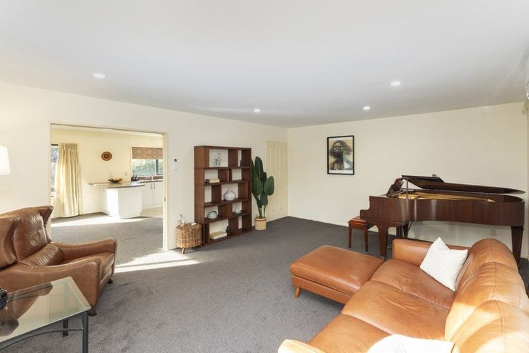 Photo of property in 1a Delph Street, Avonhead, Christchurch, 8042