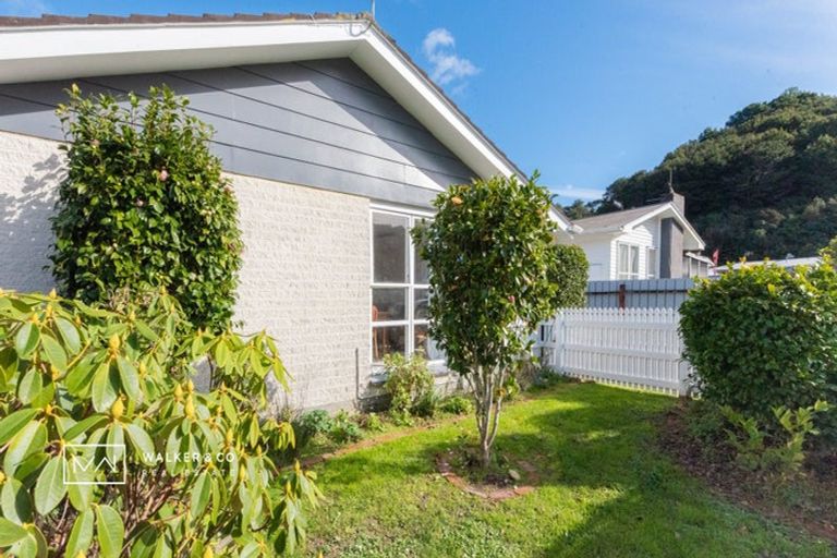 Photo of property in 15 Kaponga Street, Wainuiomata, Lower Hutt, 5014