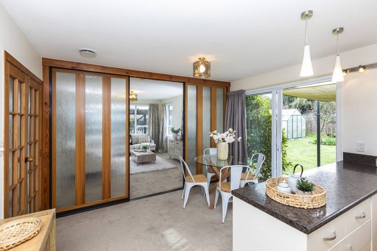 Photo of property in 373 Mairehau Road, Parklands, Christchurch, 8083