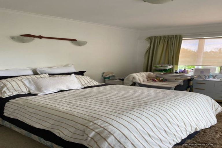 Photo of property in 9 Kotare Street, Waikanae, 5036