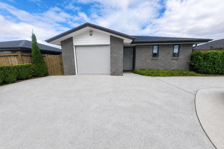 Photo of property in 5 Edward Pope Lane, Pokeno, 2402