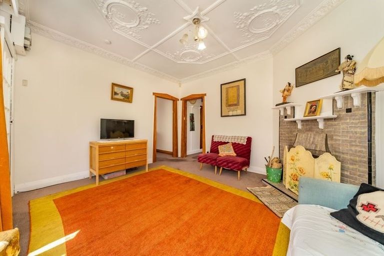 Photo of property in 46 Cambridge Terrace, Waiwhetu, Lower Hutt, 5010