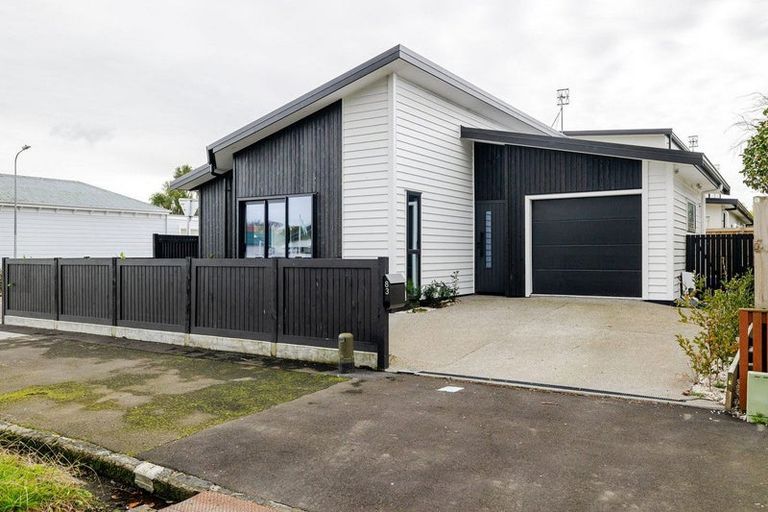 Photo of property in 16 Te Ara Matipou, Frimley, 4120